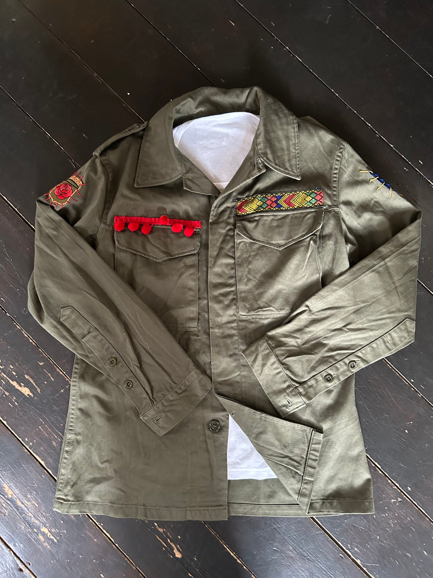 REWORKED MILITARY 'LOVE' ARMY JACKET M/L