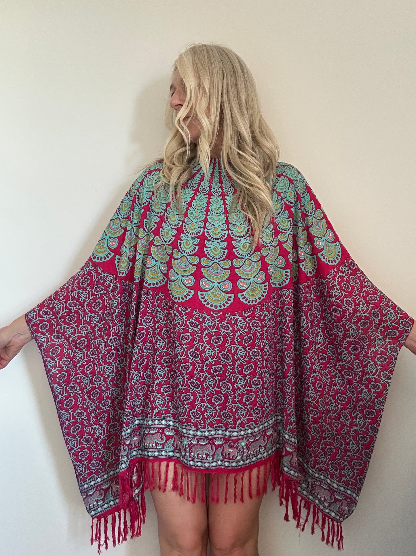 BALI BATWING KAFTAN - HOT PINK