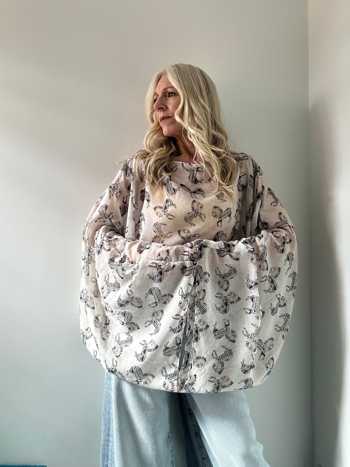ZEBRA SCARF TOP