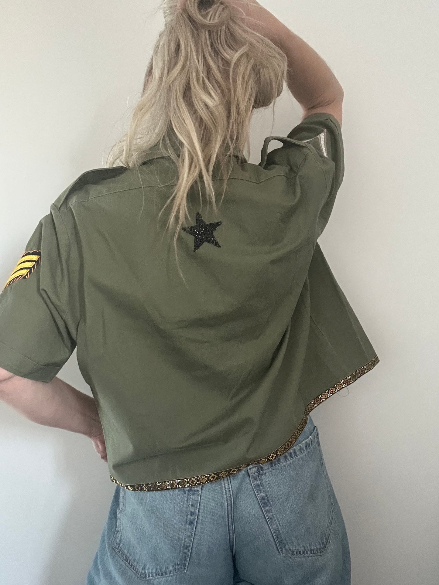 Metallic Bronze Star Army Shirt M
