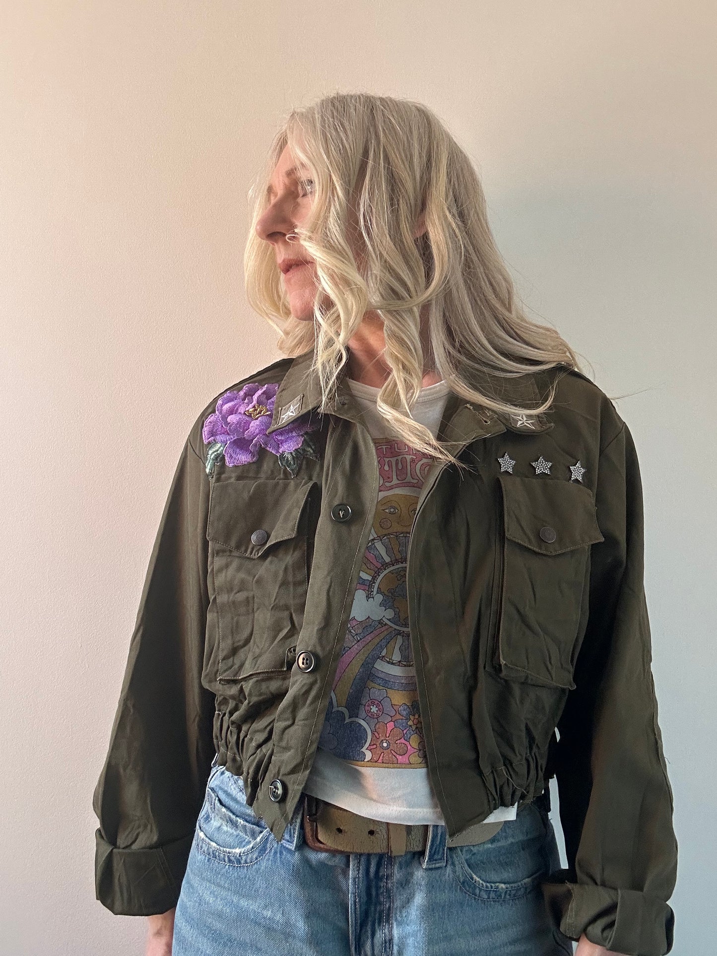 PURPLE FLOWERS KHAKI UTILITY JACKET M/L