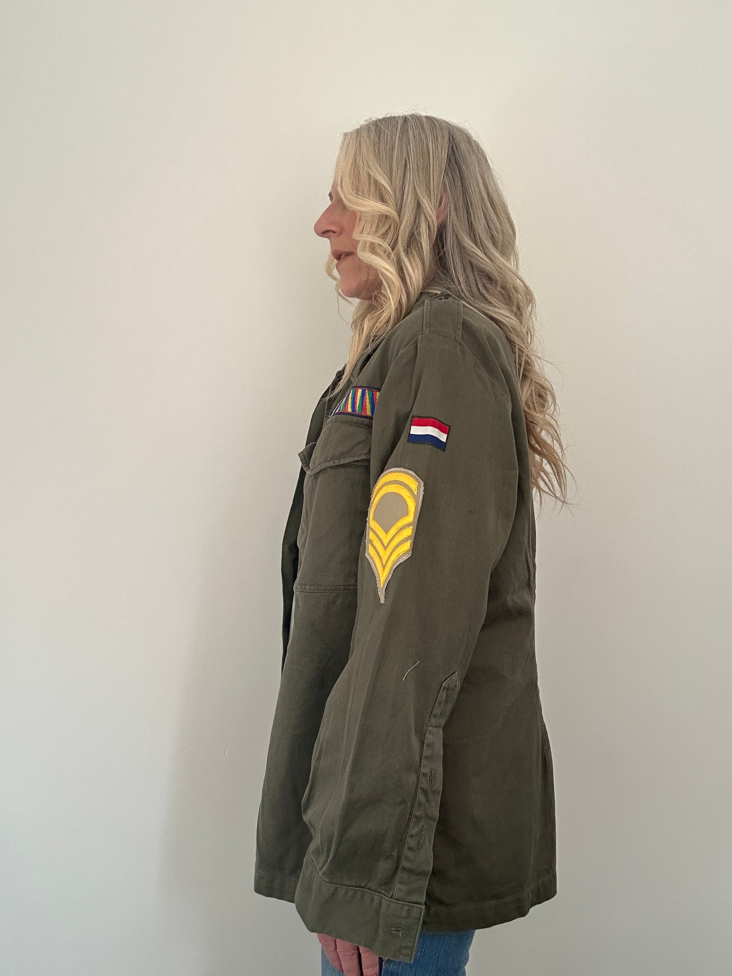 REWORKED YELLOW PATCH MILITARY ARMY JACKET M/L