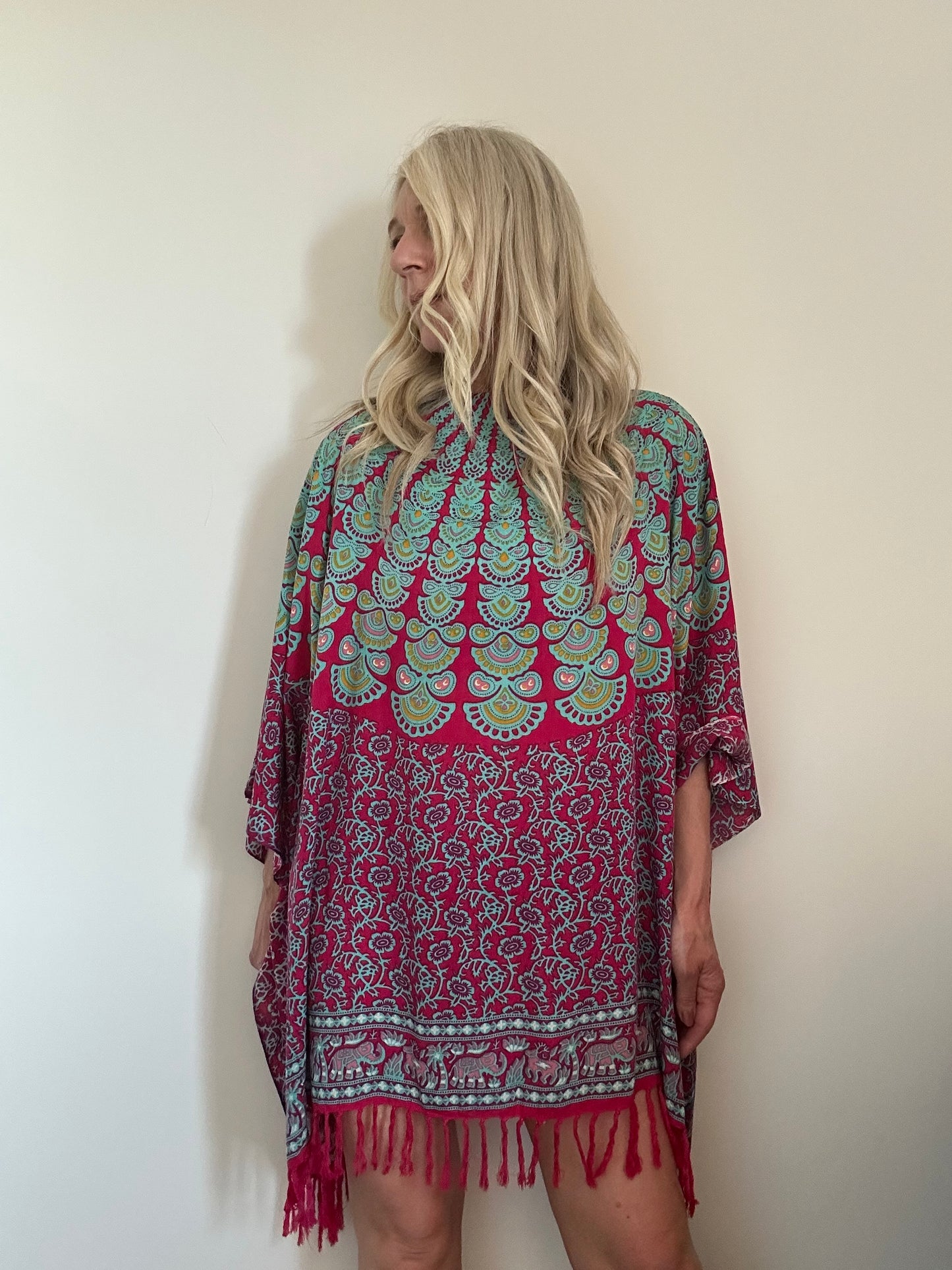 BALI BATWING KAFTAN - HOT PINK
