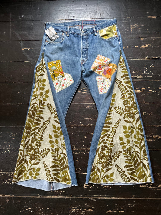 GREEN LEAVES VINTAGE REWORKED LEVI'S 501's JEANS