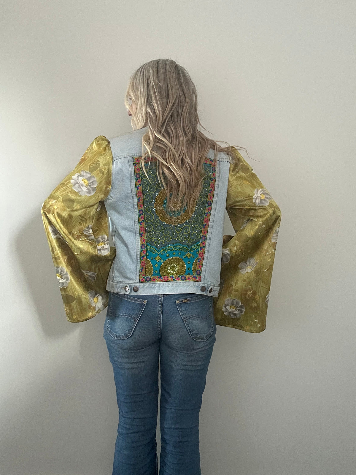 REWORKED GREEN FLORAL DENIM JACKET M/L