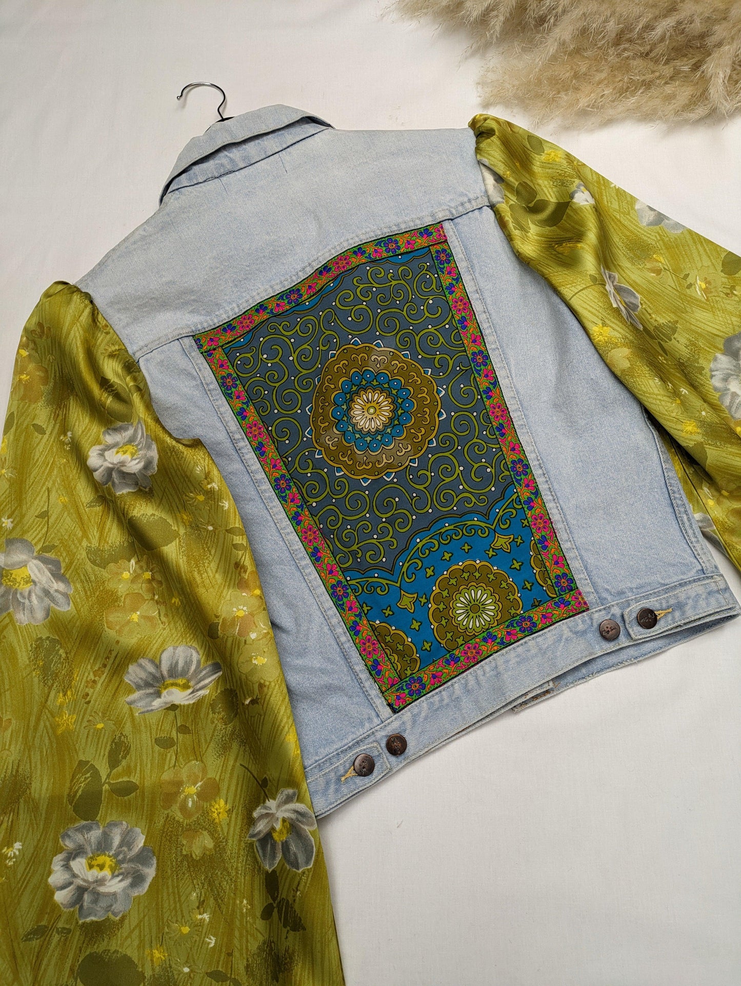 REWORKED GREEN FLORAL DENIM JACKET M/L
