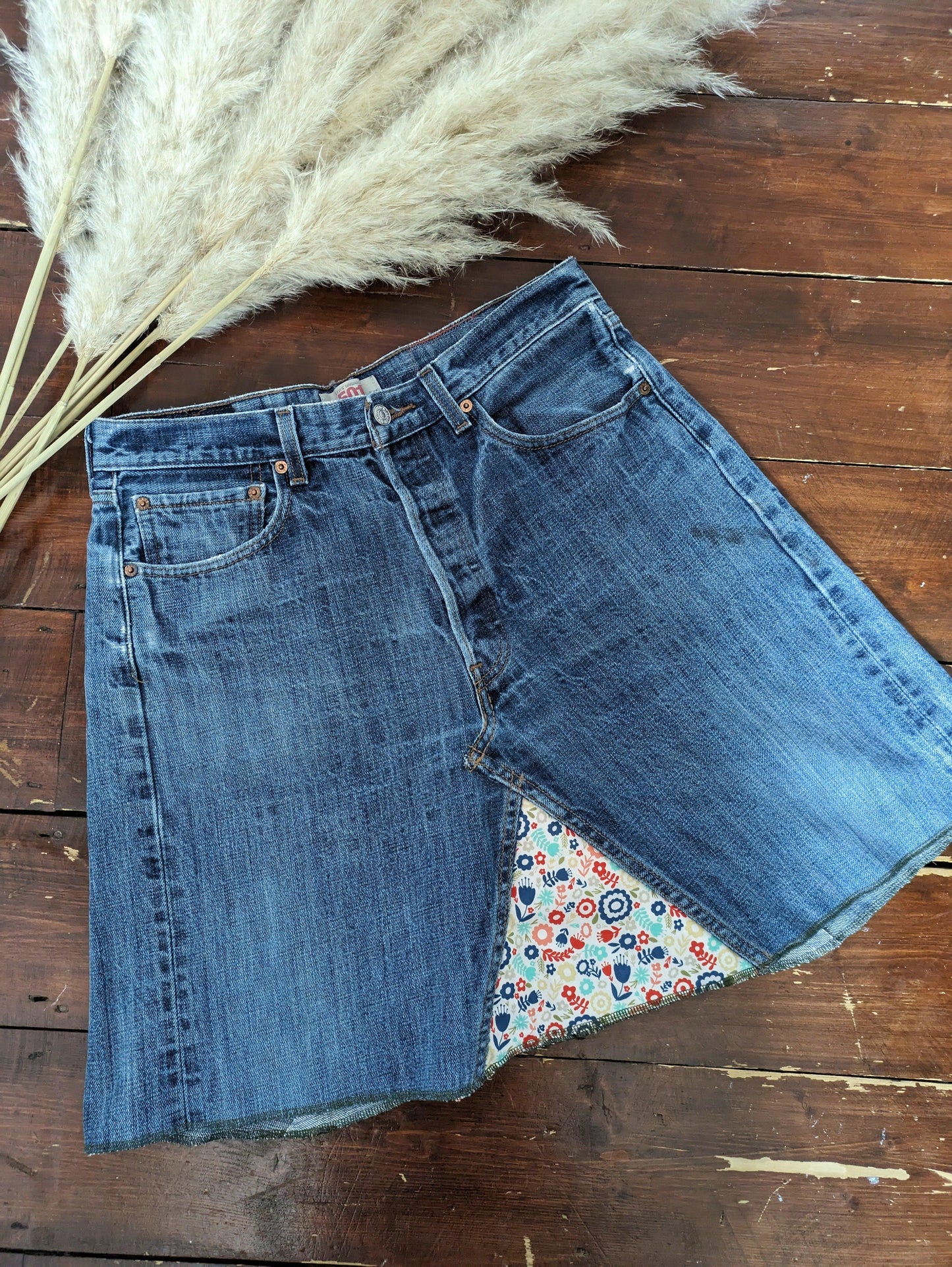 MEADOW FLOWERS REWORKED LEVI'S 501's JEANS SKIRT W30