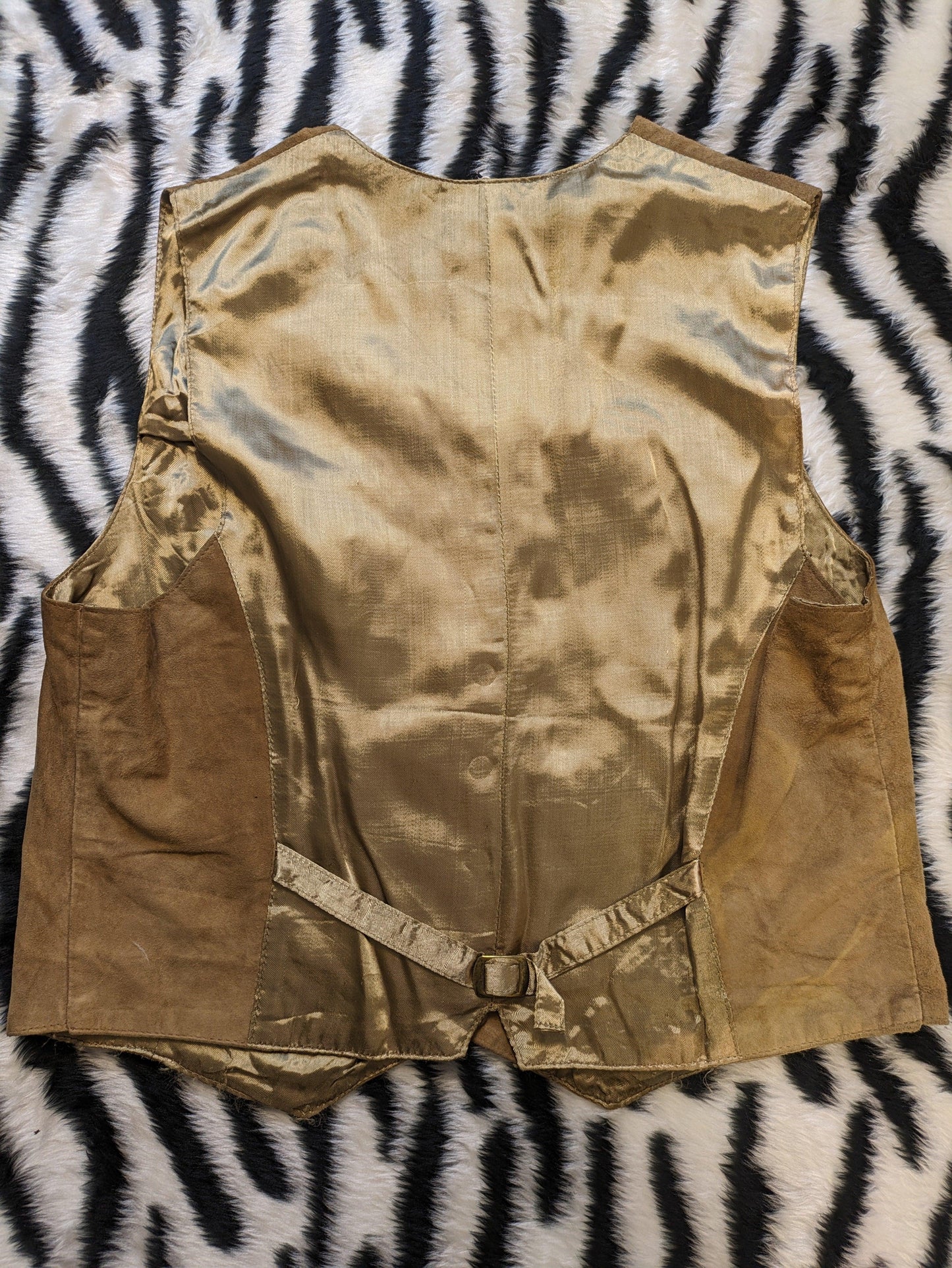 VINTAGE LIGHT TAN SUEDE LEATHER WAISTCOAT XL